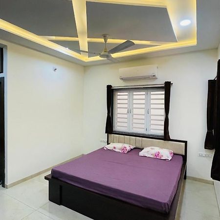 Luxurious 3 Bhk Villa In Bhuj - Shivani Homestay Eksteriør bilde